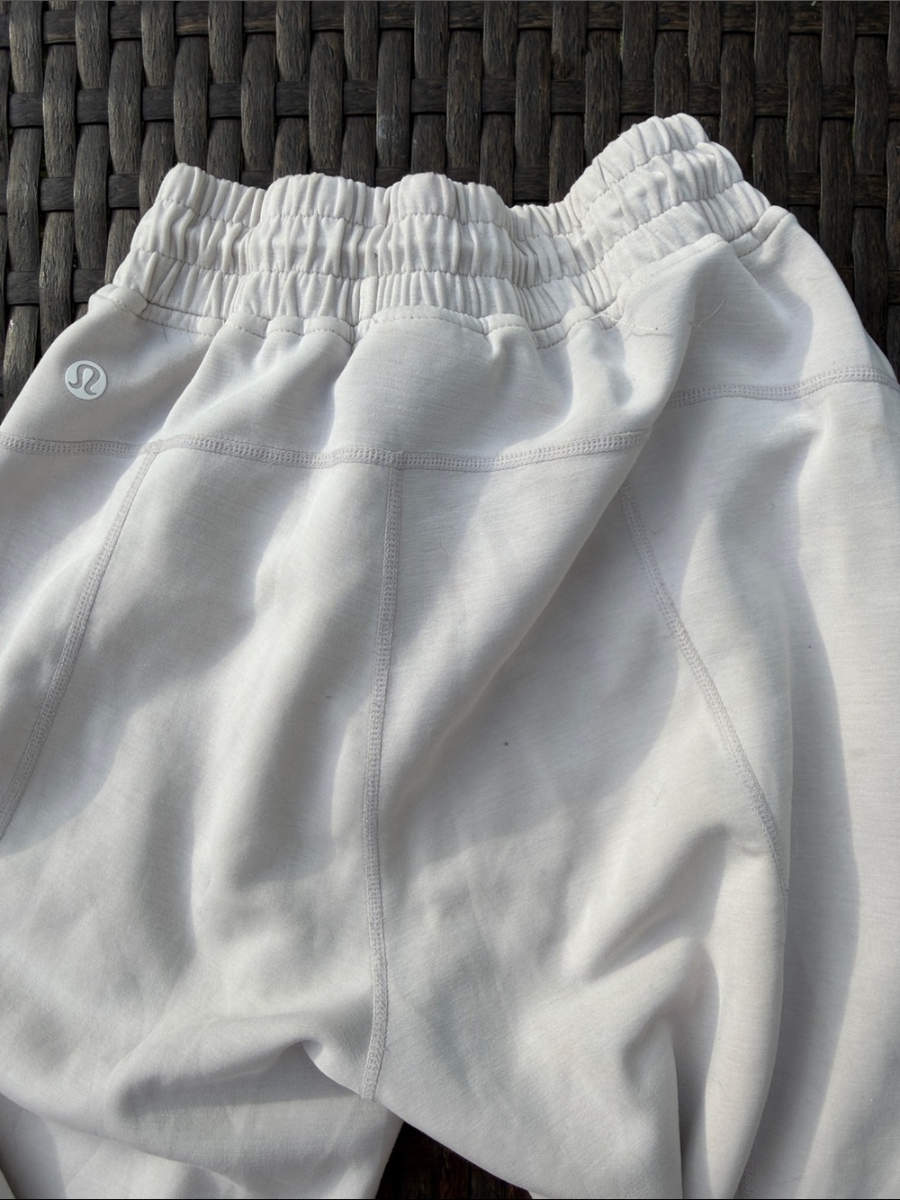 lululemon athletica Elastic Waistband Pants - Picture 3 of 3